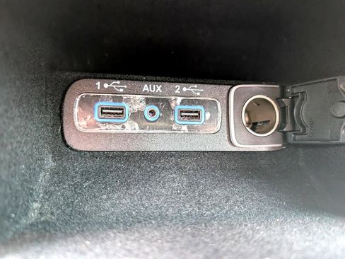 Used 2020 Jeep Grand Cherokee Altitude image 18