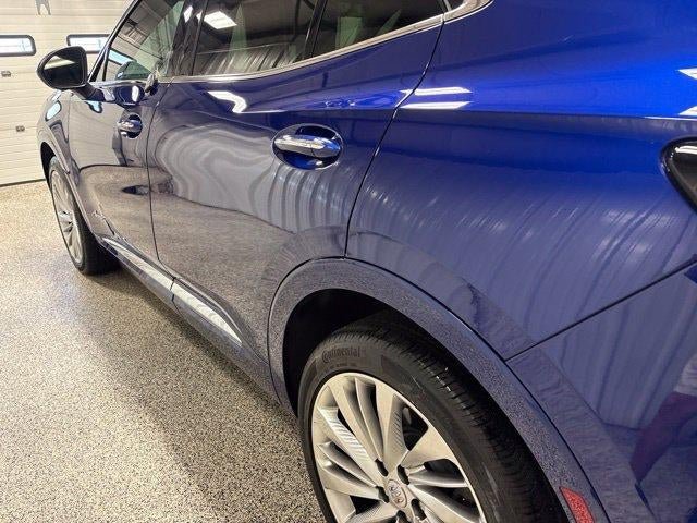 Used 2024 Buick Envision Avenir AWD/4WD image 11