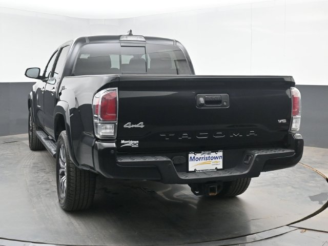 Used 2022 Toyota Tacoma Limited AWD/4WD image 12