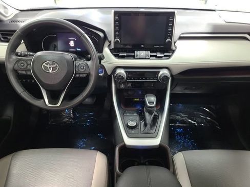 Certified 2022 Toyota RAV4 Limited AWD/4WD image 25