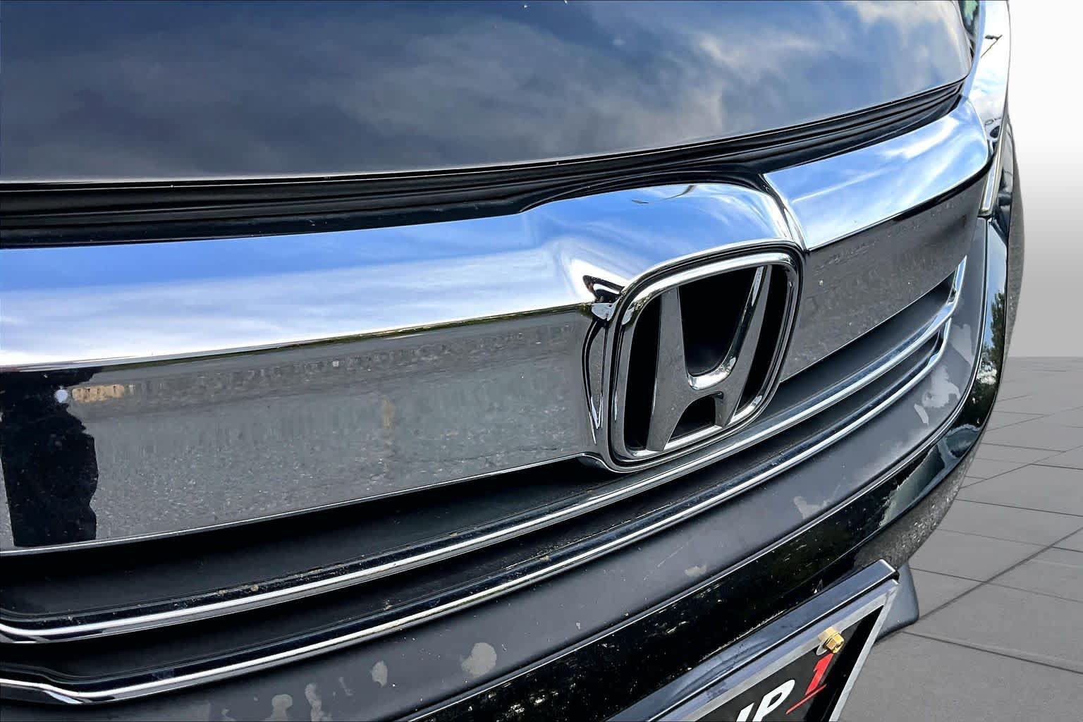 Used 2016 Honda Accord EX image 29