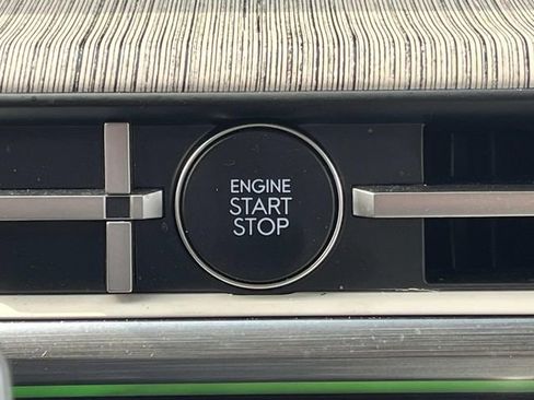 Certified 2025 Hyundai Santa Fe Calligraphy image 35