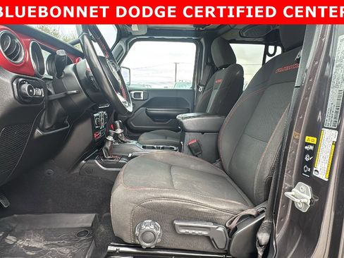 Used 2021 Jeep Wrangler Unlimited Rubicon w/ Xtreme Recon 35" Tire Package image 9