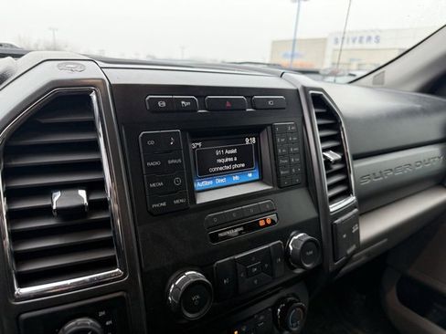 Used 2017 Ford F250 XLT w/ XLT Value Package image 14