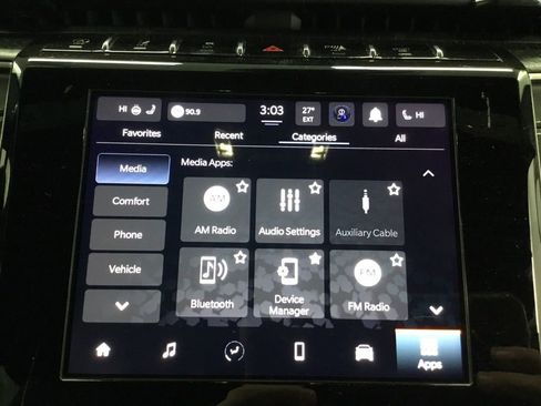 Used 2023 Jeep Grand Cherokee Altitude image 32