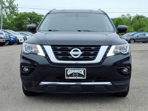 Used 2020 Nissan Pathfinder SL AWD/4WD image 2