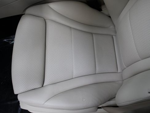 Used 2022 Mercedes-Benz GLC 300 4MATIC image 19