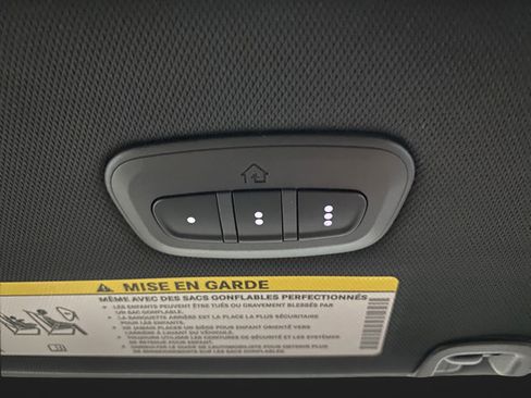New 2026 Chrysler Pacifica Limited w/ S Appearance Package AWD/4WD image 28