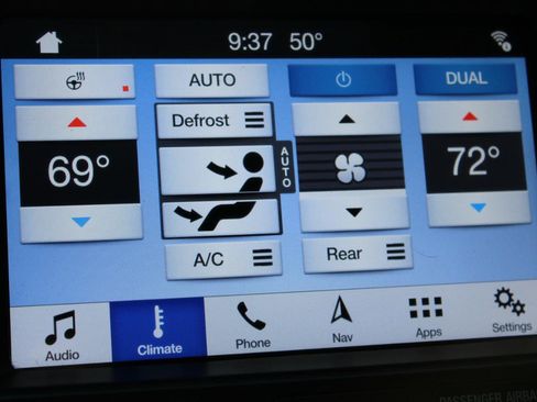 Used 2017 Ford Explorer XLT w/ Equipment Group 202A image 36