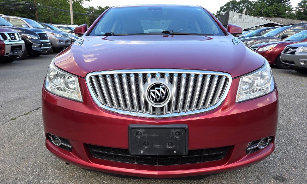 Used 2012 Buick LaCrosse Premium w/ Entertainment Package FWD image 4