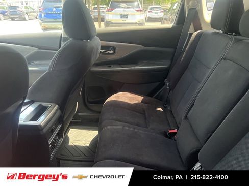 Used 2016 Nissan Murano S w/ Navigation Package AWD/4WD image 9