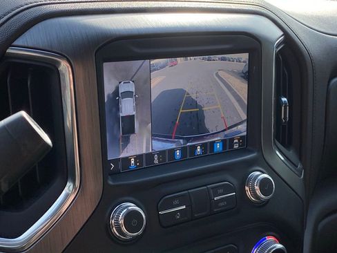 Used 2021 GMC Sierra 2500 Denali w/ Denali Ultimate Package image 16