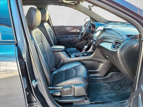 Used 2022 Chevrolet Equinox RS w/ RS Leather Package AWD/4WD image 21