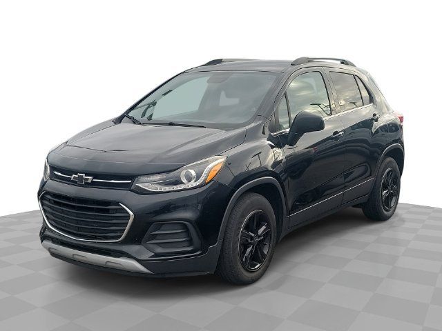 Used 2017 Chevrolet Trax LT w/ LT Convenience Package FWD image 1
