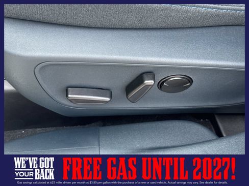 New 2026 Ford Maverick XLT w/ XLT Luxury Package FWD image 16