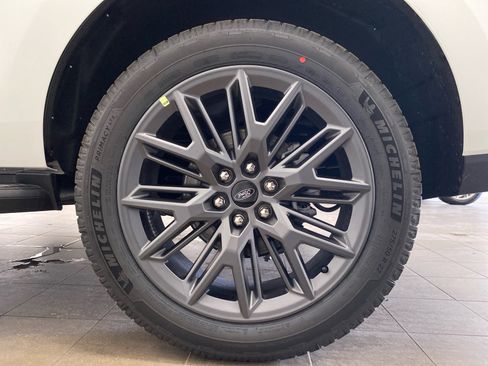 New 2026 Ford Expedition Platinum image 37