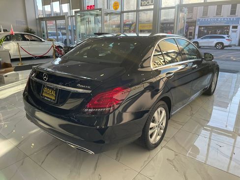 Used 2019 Mercedes-Benz C 300 4MATIC Sedan image 7