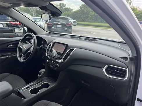 Used 2022 Chevrolet Equinox LT image 26