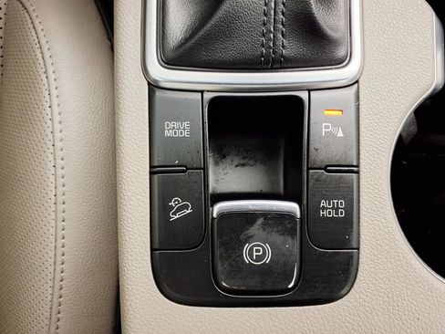 Used 2020 Kia Sportage EX w/ Option Group 15 FWD image 22