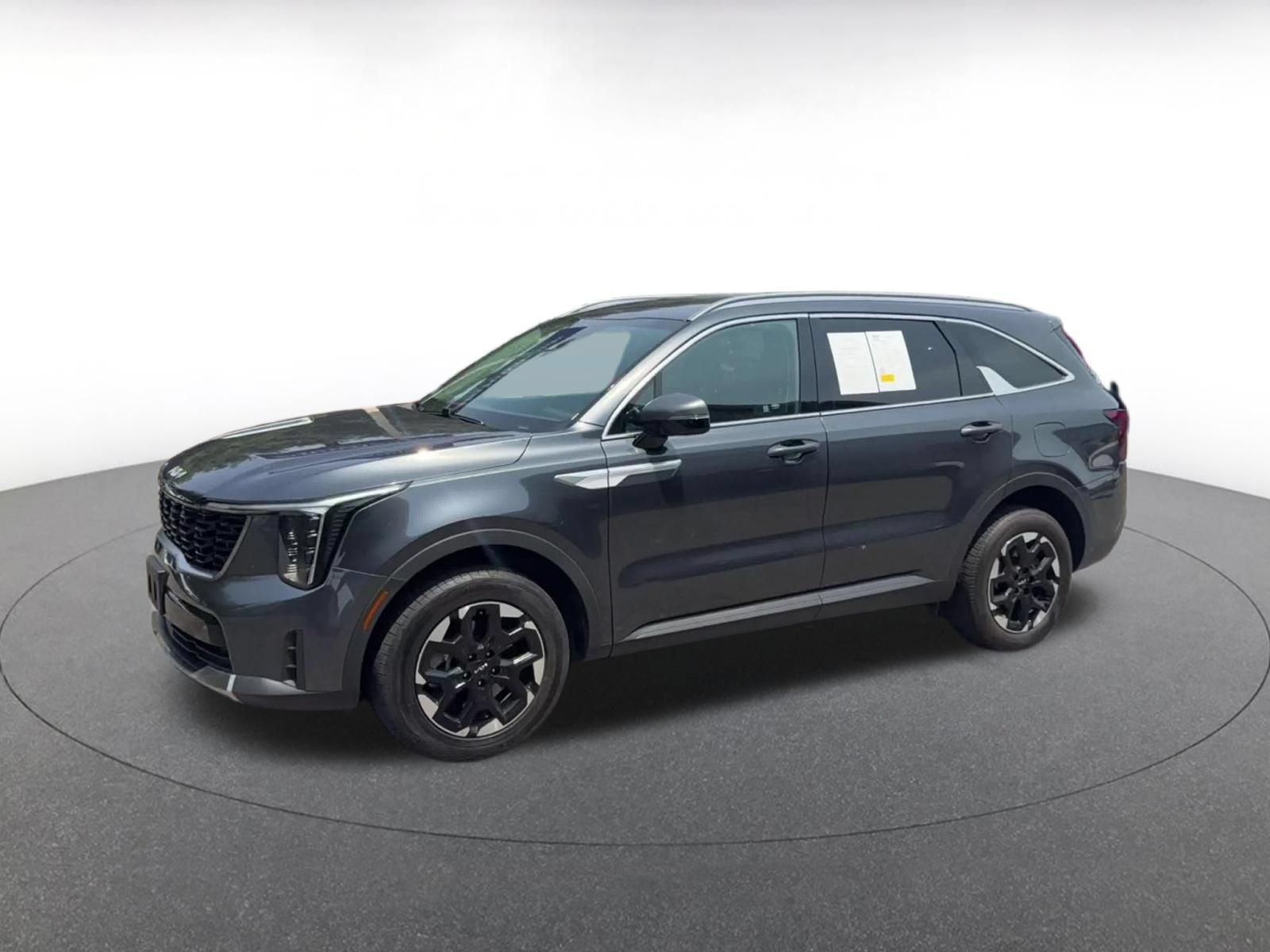 Used 2024 Kia Sorento S AWD/4WD image 8