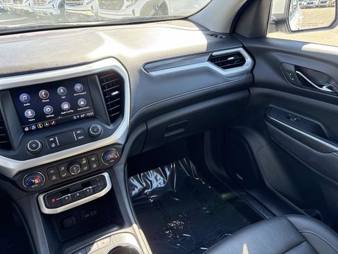 Certified 2023 GMC Acadia SLT image 26