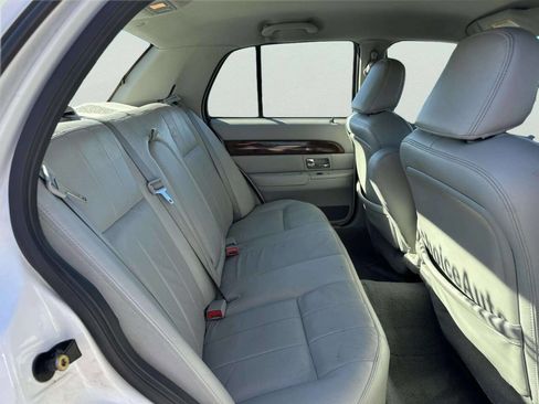 Used 2005 Mercury Grand Marquis LS image 19