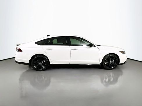 Used 2025 Honda Accord Sport image 7