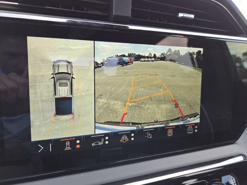 New 2026 GMC Sierra 1500 AT4X AWD/4WD image 16