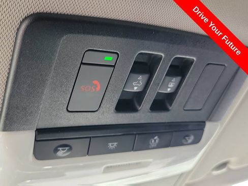 Used 2023 Nissan Rogue SL w/ SL Premium Package FWD image 16