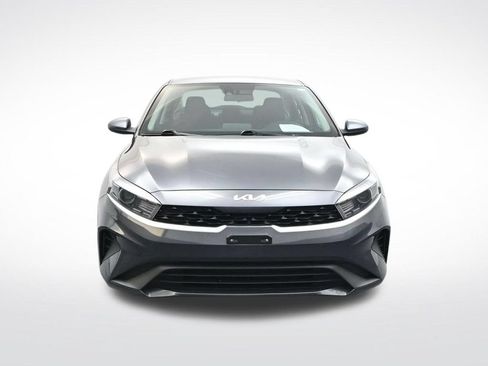 Used 2024 Kia Forte LXS FWD image 2
