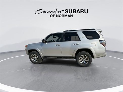 Used 2019 Toyota 4Runner TRD Off-Road image 8