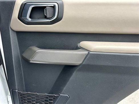 Used 2022 Ford Bronco Wildtrak image 23