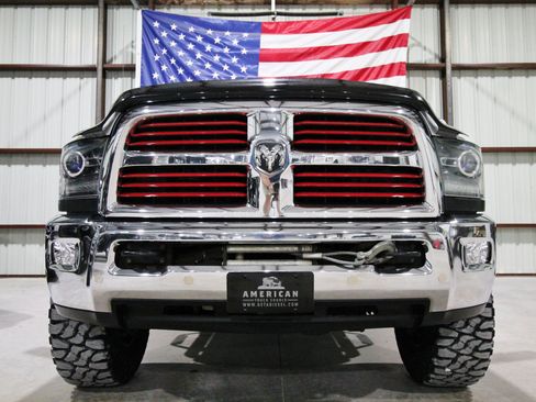 Used 2014 RAM 2500 Power Wagon w/ Luxury Group AWD/4WD image 2