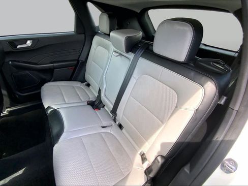 Used 2023 Ford Escape SE FWD image 20