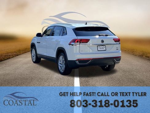 Used 2021 Volkswagen Atlas Cross Sport SE image 17