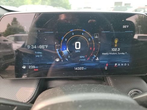 Used 2026 Chevrolet Equinox LT w/ Convenience Package II FWD image 13