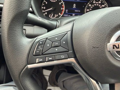 Used 2019 Nissan Altima 2.5 S FWD image 26