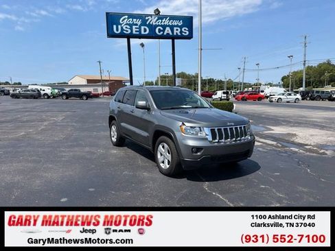 Used 2012 Jeep Grand Cherokee Laredo AWD/4WD image 1