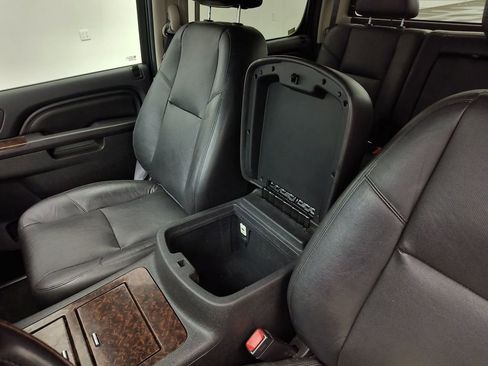 Used 2012 GMC Sierra 3500 Denali image 28