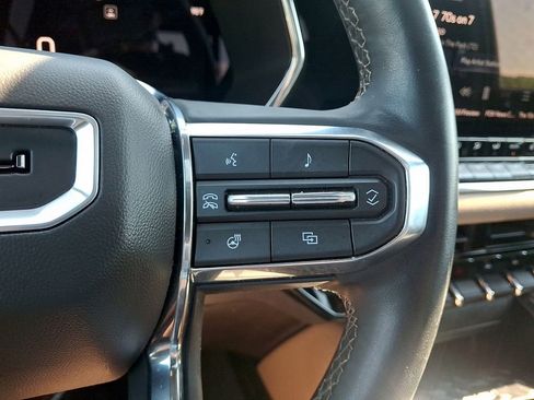 Used 2024 GMC Canyon Denali AWD/4WD image 21