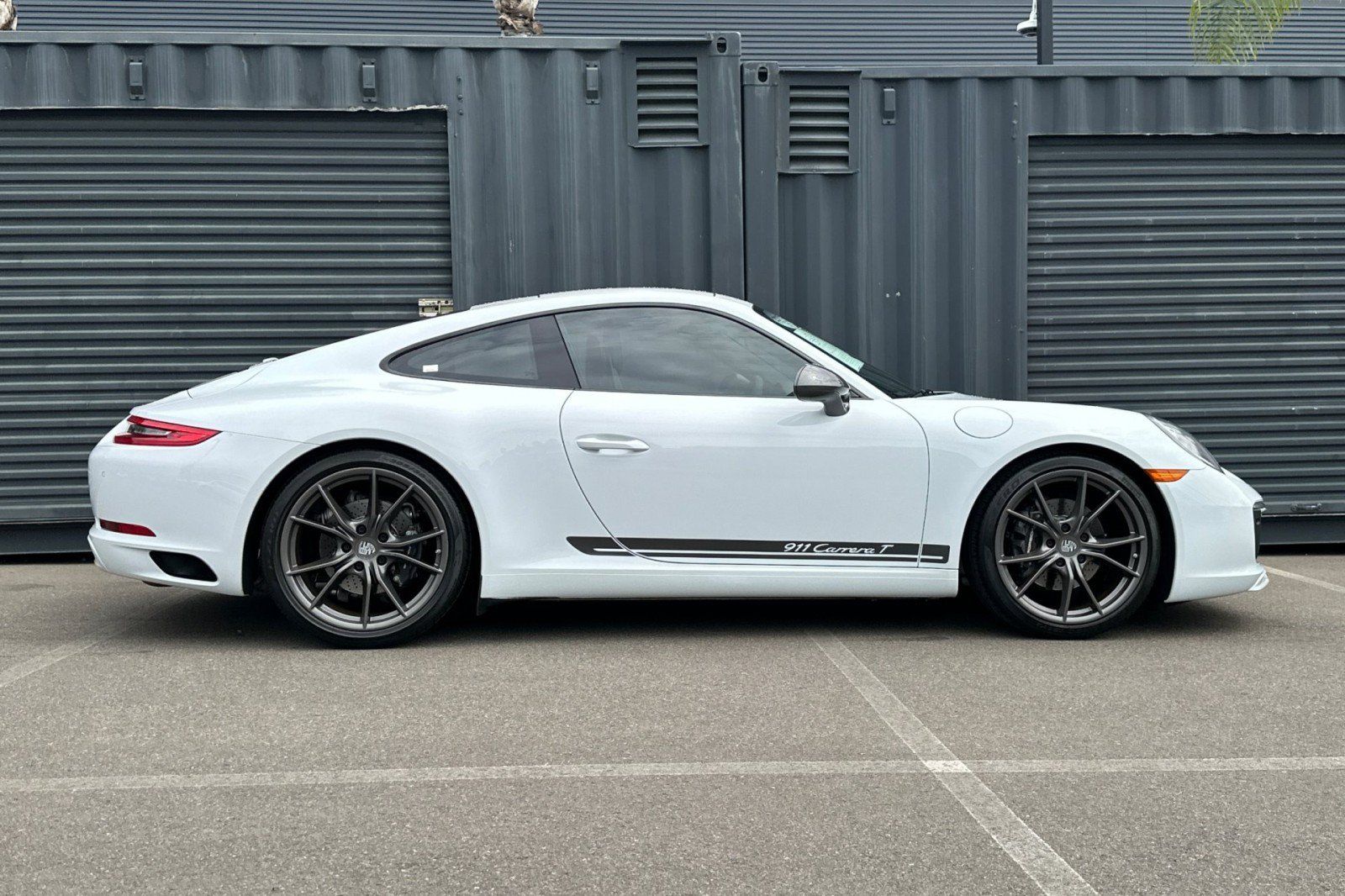 Certified 2018 Porsche 911 Carrera T RWD image 8