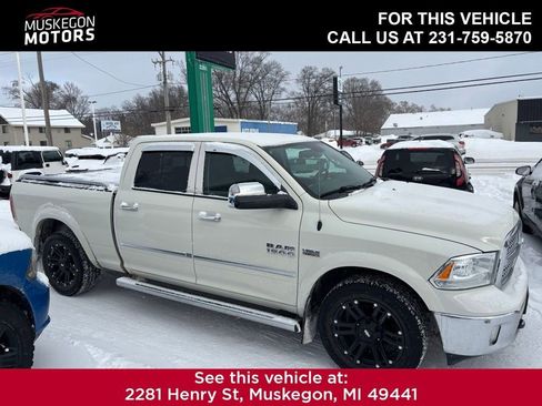 Used 2017 RAM 1500 Laramie AWD/4WD image 8
