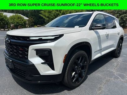 Used 2024 Chevrolet Traverse RS