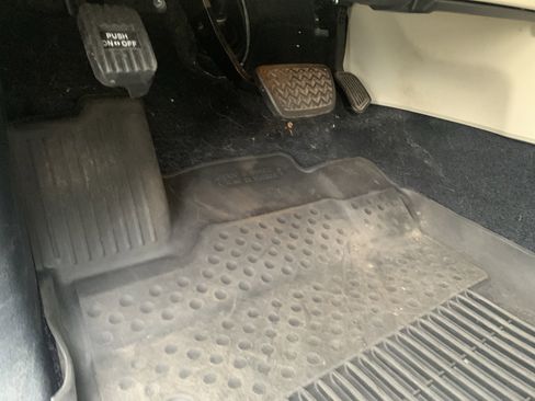 Certified 2023 Lexus GX 460 Luxury image 17