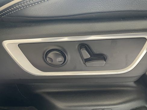 Used 2022 RAM 1500 Laramie image 18