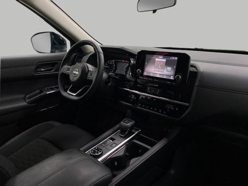 Certified 2024 Nissan Pathfinder SV AWD/4WD image 17