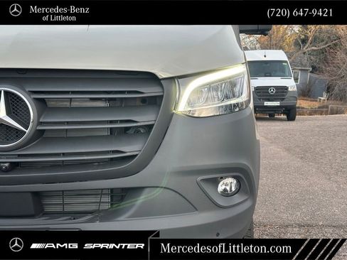 New 2026 Mercedes-Benz Sprinter 2500 image 9