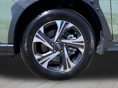 Used 2026 Subaru Crosstrek 2.0i Premium AWD/4WD image 32