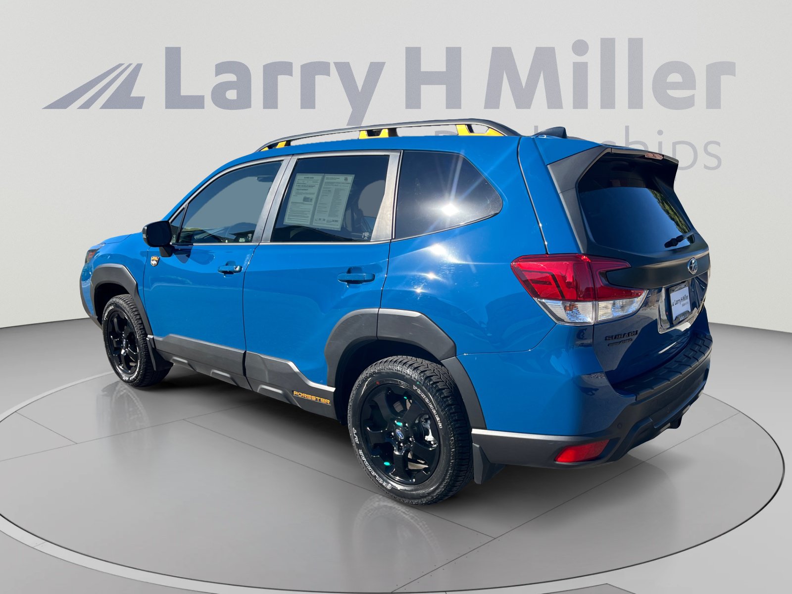 Certified 2025 Subaru Forester Wilderness AWD/4WD image 3