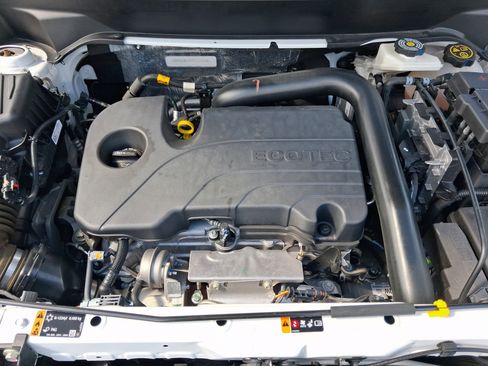 Used 2024 Chevrolet Equinox RS FWD image 20